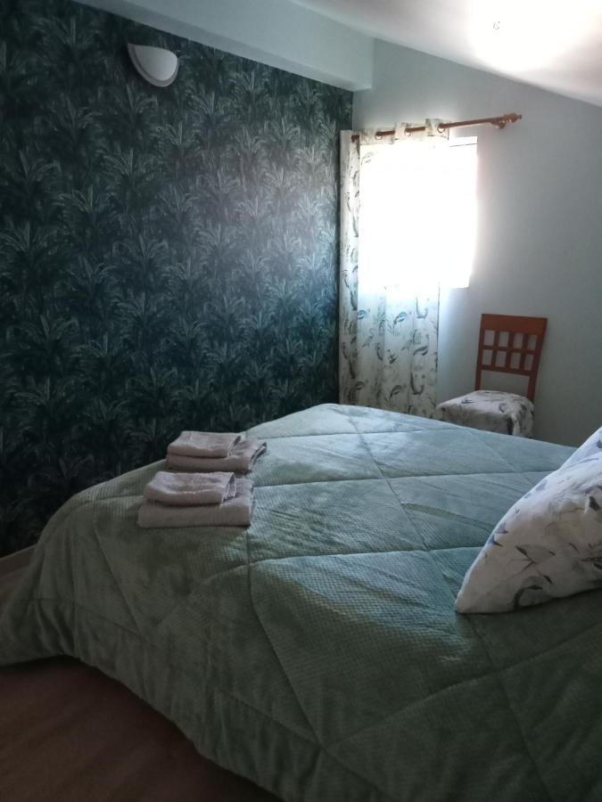 Alojamento Local - Casa Amarela Alvaiazere ภายนอก รูปภาพ